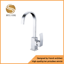 High Quality Brass Kitchen Faucet (AOM-2109)